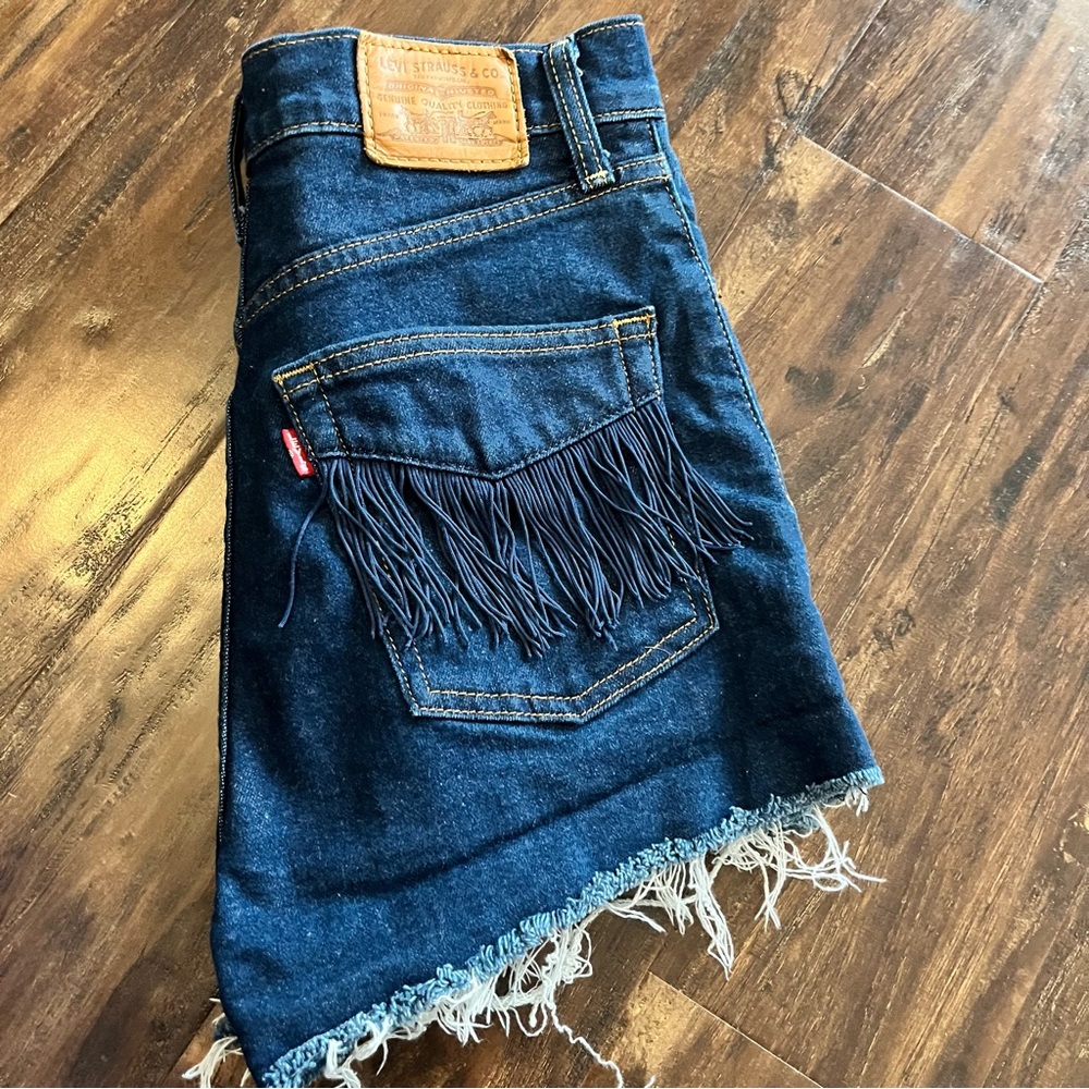 Levi's Dark Blue Fringe Ribcage Cowgirl Western Rodeo Festival Cut Off Shorts